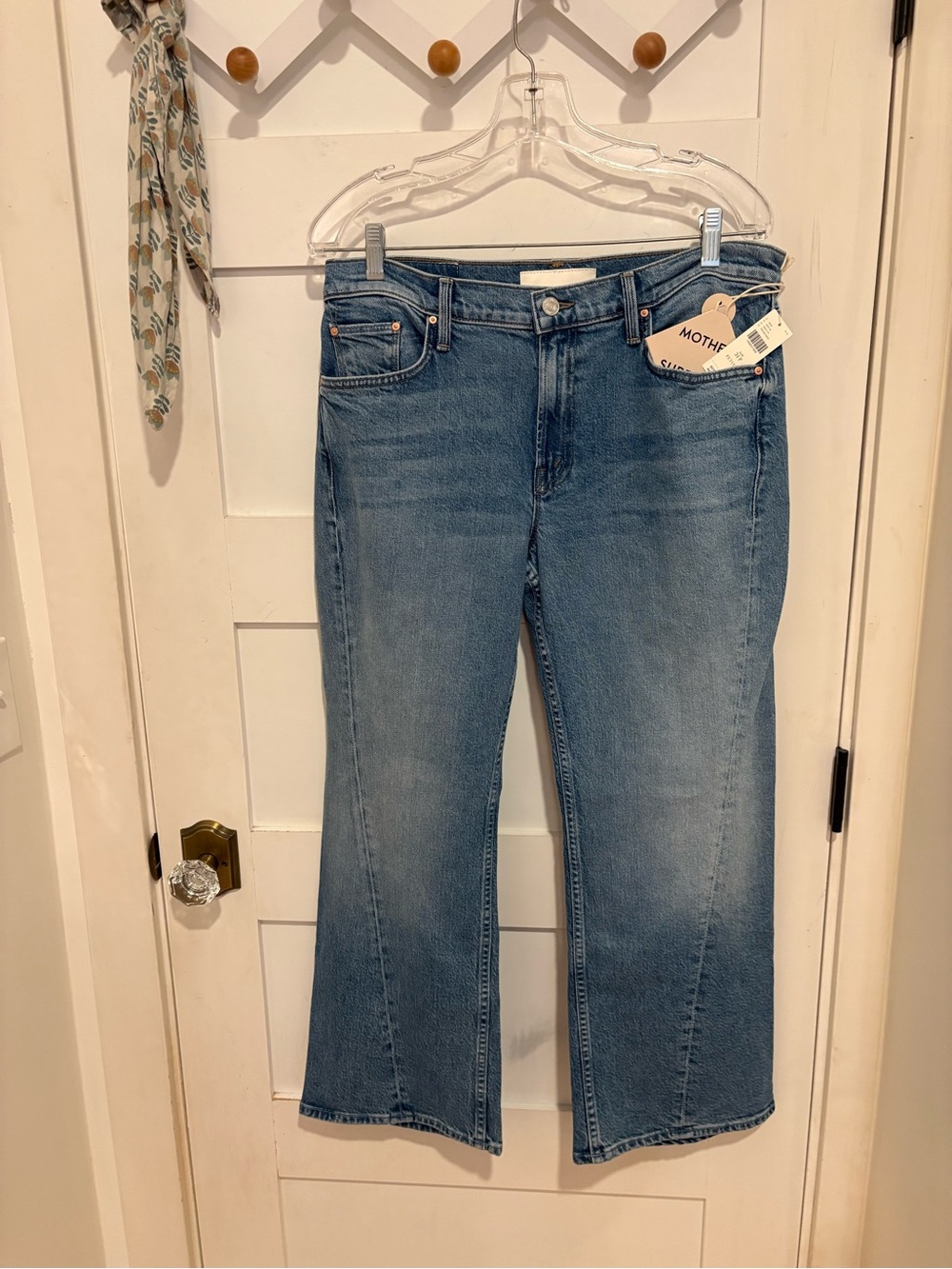 MOTHER LIL Bookie Twist Skimp Jeans in Medium Blue Wash